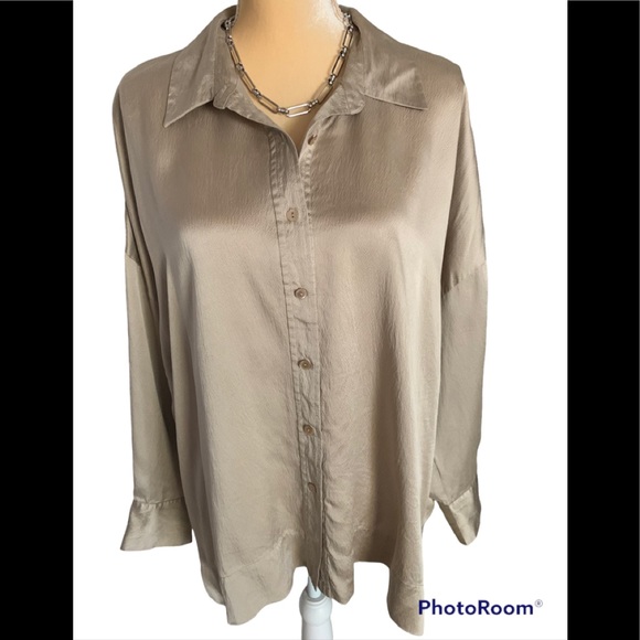 Eileen Fisher Tops - Last Chance! Eileen Fisher textured silk silk blouse sz l